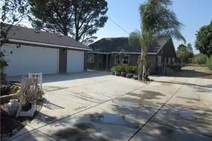 16592 Valencia, Fontana, CA 92335 - Photo 4