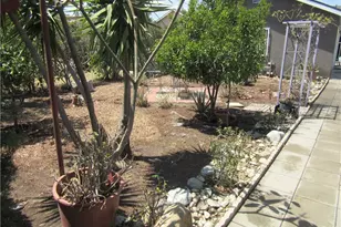 16592 Valencia, Fontana, CA 92335 - Photo 50