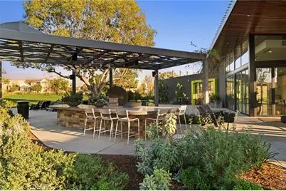 305 Novel, Irvine, CA 92618 - Photo 32