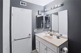 1101 W MacArthur Blvd, Santa Ana, CA 92707 - Photo 14