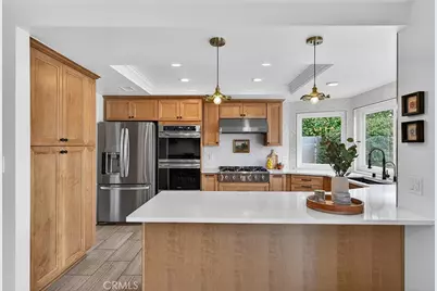 19402 Coralwood Lane, Huntington Beach, CA 92646 - Photo 4