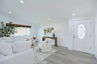 12181 Anzio, Garden Grove, CA 92840 - Photo 8