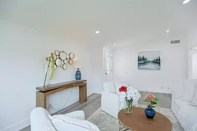 12181 Anzio, Garden Grove, CA 92840 - Photo 10