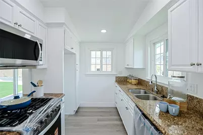 12181 Anzio, Garden Grove, CA 92840 - Photo 20