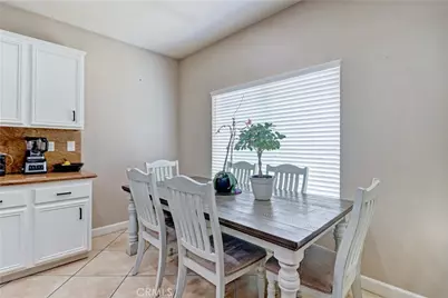 12660 Table Rock, Victorville, CA 92392 - Photo 14