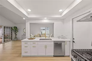 14892 Braeburn, Tustin, CA 92780 - Photo 12