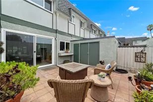 8278 Artista Dr, Huntington Beach, CA 92646 - Photo 26