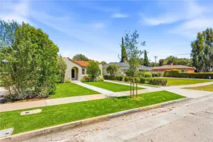 2315 Oakmont, Santa Ana, CA 92706 - Photo 2