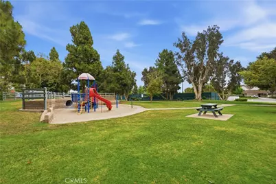 3437 Wimbledon Way, Costa Mesa, CA 92626 - Photo 46