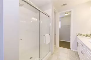 115 Neptune, Irvine, CA 92618 - Photo 10