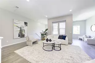 115 Neptune, Irvine, CA 92618 - Photo 2