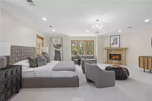 341 N June, Los Angeles, CA 90004 - Photo 34
