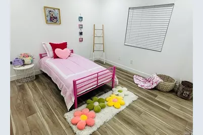 506 W Victor, Anaheim, CA 92801 - Photo 18