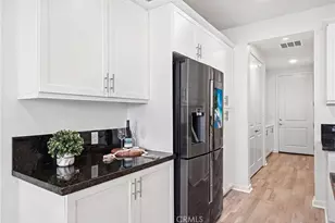 102 Trailblaze, Irvine, CA 92618 - Photo 10