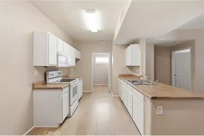 24909 Madison, Murrieta, CA 92562 - Photo 6