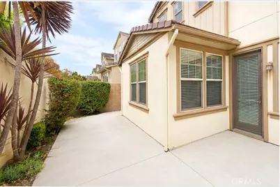 52 Shadowbrook, Irvine, CA 92604 - Photo 12