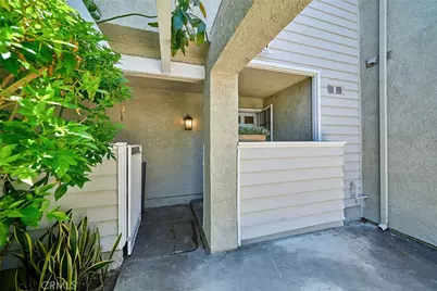 380 Deerfield, Irvine, CA 92606 - Photo 2