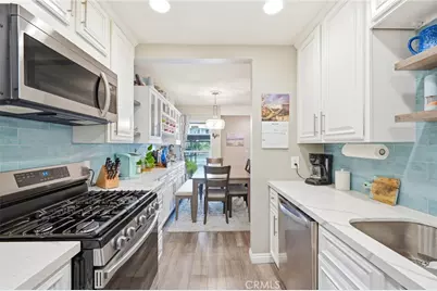 215 Wichita Avenue #409, Huntington Beach, CA 92648 - Photo 12