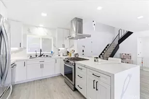 24121 Fortune Dr, Lake Forest, CA 92630 - Photo 16