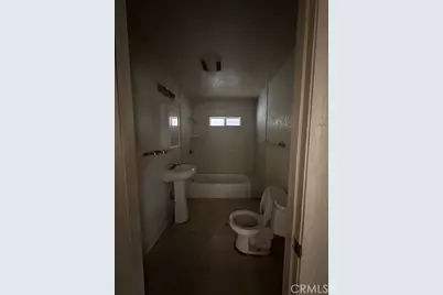 8103 E Holmes Ave. Avenue, Los Angeles, CA 90001 - Photo 4