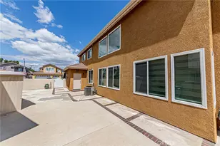 15230 Riviera Ln, La Mirada, CA 90638 - Photo 36