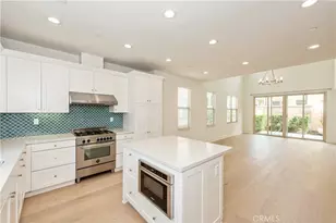 152 Excursion, Irvine, CA 92618 - Photo 4