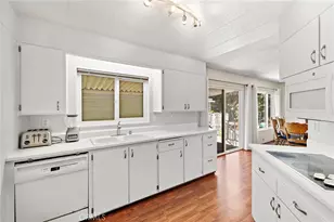 24001 Muirlands Blvd, Lake Forest, CA 92630 - Photo 28