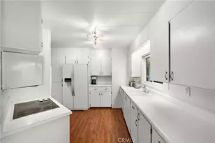24001 Muirlands Blvd, Lake Forest, CA 92630 - Photo 26