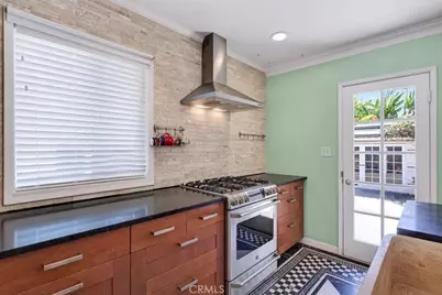 2831 Stanbridge Ave, Long Beach, CA 90815 - Photo 8