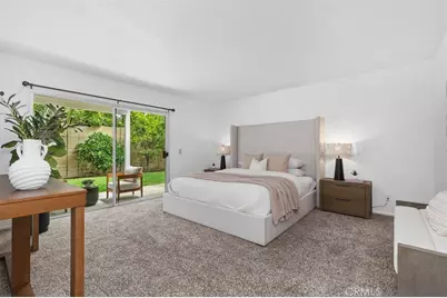 9001 Oceanwood Drive, Huntington Beach, CA 92646 - Photo 16