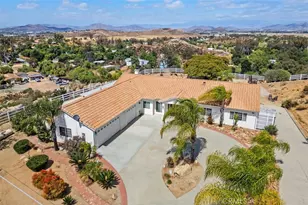 32910 Daily, Menifee, CA 92584 - Photo 6