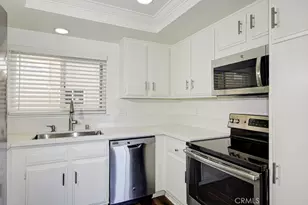 2370 Via Mariposa, Laguna Woods, CA 92637 - Photo 14