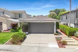1094 Sea Bluff, Costa Mesa, CA 92627 - Photo 34