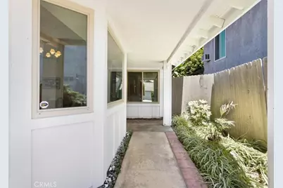 1094 Sea Bluff, Costa Mesa, CA 92627 - Photo 32