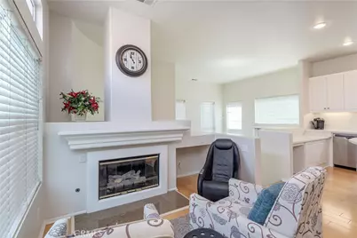 7 Medici Aisle, Irvine, CA 92606 - Photo 14