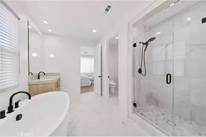 149 Somera, Irvine, CA 92602 - Photo 20