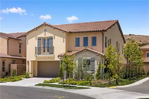 149 Somera, Irvine, CA 92602 - Photo 2