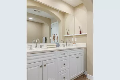 672 E Valencia #108, Anaheim, CA 92805 - Photo 24