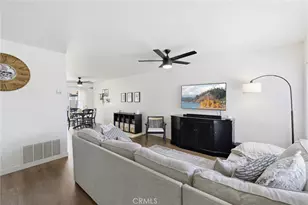 9717 Pettswood Dr, Huntington Beach, CA 92646 - Photo 4