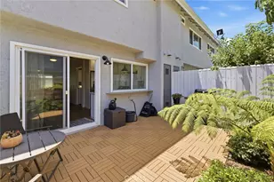9717 Pettswood Dr, Huntington Beach, CA 92646 - Photo 14