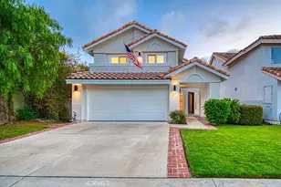 27 Palm Beach Ct, Dana Point, CA 92629 - Photo 2