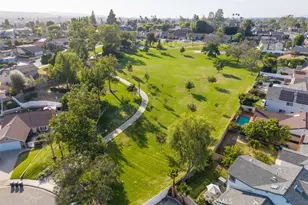 25891 Tree Top, Laguna Hills, CA 92653 - Photo 48