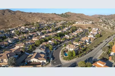 31501 Stoney Creek Drive, Lake Elsinore, CA 92532 - Photo 68