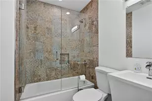 2212 W Oceanfront, Newport Beach, CA 92663 - Photo 24