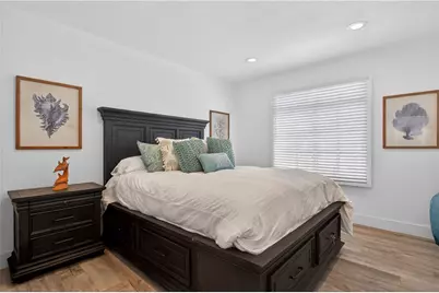 2212 W Oceanfront, Newport Beach, CA 92663 - Photo 22