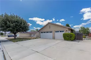 42821 Seal Rock Ct, Hemet, CA 92544 - Photo 22