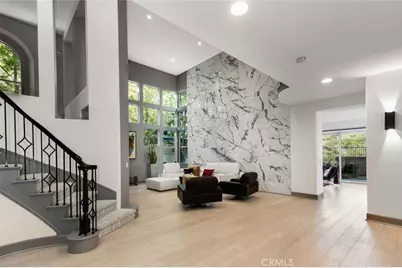 8 Flores, Lake Forest, CA 92610 - Photo 2