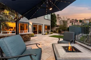 8 Flores, Lake Forest, CA 92610 - Photo 2