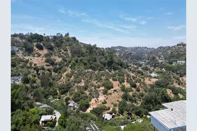 8220 Mannix, Los Angeles, CA 90046 - Photo 10