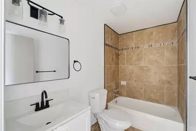 5205 Brockton Court, Bakersfield, CA 93309 - Photo 14